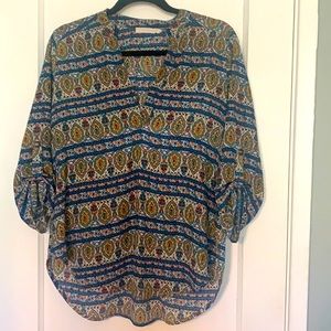 Lush Asian print v-neck top